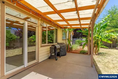 284 SW Wyatt St, Dallas, OR 97338 - Photo 29
