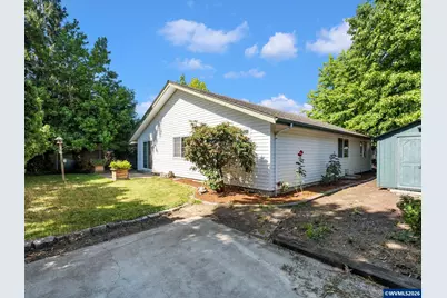 4698 Happy Dr NE, Salem, OR 97305 - Photo 31