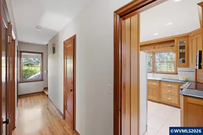 1885 SW Whiteside Dr, Corvallis, OR 97333 - Photo 19