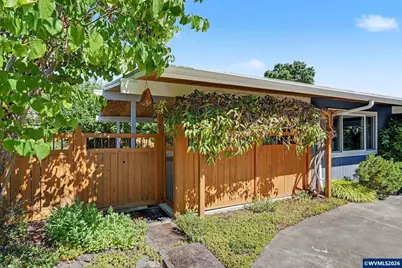 1705 NW Menlo Dr, Corvallis, OR 97330 - Photo 3