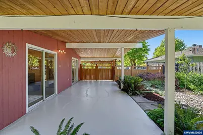 1705 NW Menlo Dr, Corvallis, OR 97330 - Photo 31