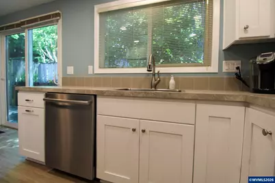 1183 Karen #32 Wy NW, Salem, OR 97304 - Photo 9