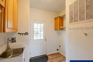 33842 Brewster Rd, Lebanon, OR 97355 - Photo 13