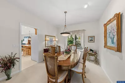 310 NW Foxglove St, Dallas, OR 97338 - Photo 13
