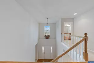 310 NW Foxglove St, Dallas, OR 97338 - Photo 29