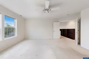 310 NW Foxglove St, Dallas, OR 97338 - Photo 33