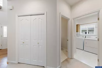310 NW Foxglove St, Dallas, OR 97338 - Photo 23