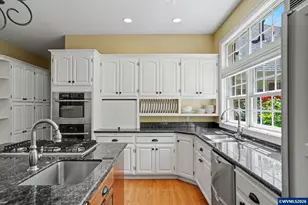 3650 Christen St S, Salem, OR 97302 - Photo 11