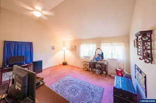 1017 NE Lake Dr, Lincoln City, OR 97367 - Photo 23