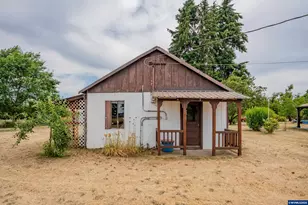 37663 Kgal Rd, Lebanon, OR 97355 - Photo 5