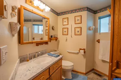 37663 Kgal Rd, Lebanon, OR 97355 - Photo 21