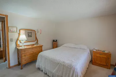 37663 Kgal Rd, Lebanon, OR 97355 - Photo 19