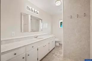 4087 Beverly Ave NE, Salem, OR 97305 - Photo 19