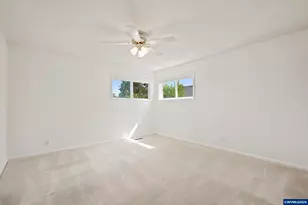 4087 Beverly Ave NE, Salem, OR 97305 - Photo 15