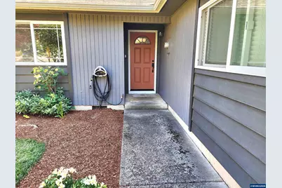 540 Wormwood Dr SE, Salem, OR 97306 - Photo 19