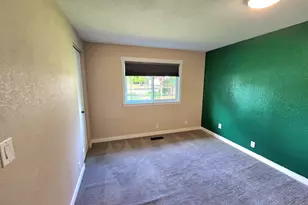 540 Wormwood Dr SE, Salem, OR 97306 - Photo 13
