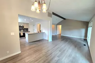 540 Wormwood Dr SE, Salem, OR 97306 - Photo 5