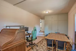 390 W D St, Lebanon, OR 97355 - Photo 21