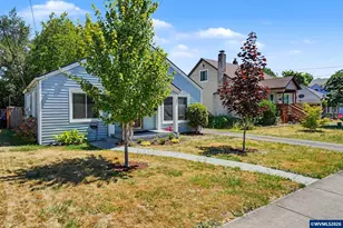 204 24th St NE, Salem, OR 97301 - Photo 3