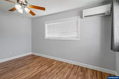 204 24th St NE, Salem, OR 97301 - Photo 25