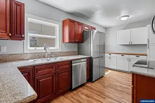 204 24th St NE, Salem, OR 97301 - Photo 19