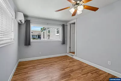 204 24th St NE, Salem, OR 97301 - Photo 27
