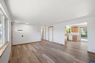 455 SE Park Ave, Corvallis, OR 97333 - Photo 5