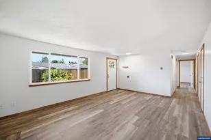 455 SE Park Ave, Corvallis, OR 97333 - Photo 9
