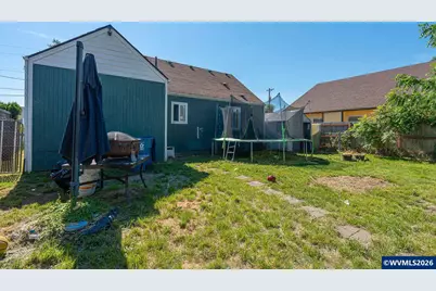 1955 Warner St NE, Salem, OR 97301 - Photo 13