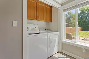 1901 Long St, Sweet Home, OR 97386 - Photo 15