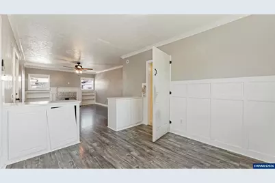 1901 Long St, Sweet Home, OR 97386 - Photo 11