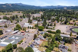 1901 Long St, Sweet Home, OR 97386 - Photo 43