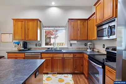 495 Lavender St, Silverton, OR 97381 - Photo 15