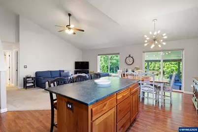 495 Lavender St, Silverton, OR 97381 - Photo 17