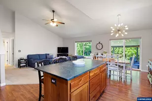 495 Lavender St, Silverton, OR 97381 - Photo 17