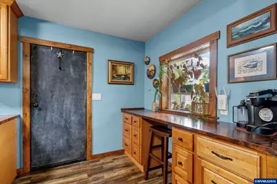 320 S 11th St, Lebanon, OR 97355 - Photo 15