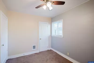720 Rosemont Av NW, Salem, OR 97304 - Photo 27