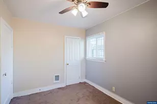 720 Rosemont Ave NW, Salem, OR 97304 - Photo 27
