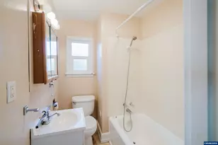 720 Rosemont Ave NW, Salem, OR 97304 - Photo 23