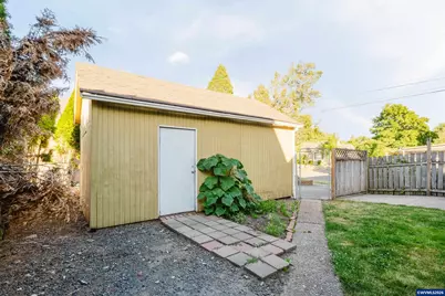 720 Rosemont Av NW, Salem, OR 97304 - Photo 11