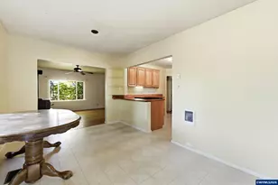 2901 NW Oak Grove Dr, Albany, OR 97321 - Photo 11