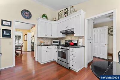 1953 Kenard St NW, Salem, OR 97304 - Photo 15