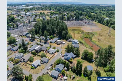 2140 17th Av SW, Albany, OR 97321 - Photo 43