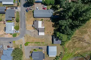 2140 17th Av SW, Albany, OR 97321 - Photo 45