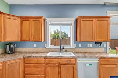 5128 Yukon Ct NE, Salem, OR 97305 - Photo 13