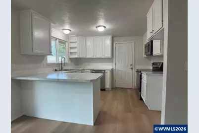 760 Boone Rd SE, Salem, OR 97306 - Photo 5