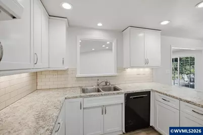 215 46th Av SE, Salem, OR 97317 - Photo 17