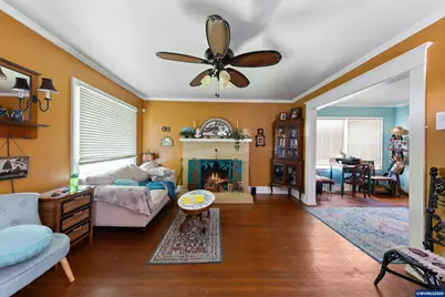 442 23rd St SE, Salem, OR 97301 - Photo 3