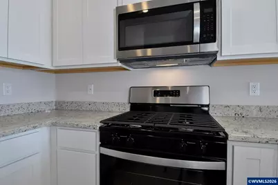 1101 Parkside Av, Woodburn, OR 97071 - Photo 7