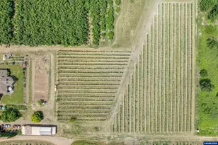 30248 S Barlow Rd, Hubbard, OR 97032 - Photo 25